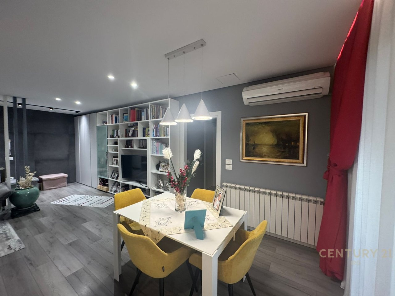 Super Appartamento 2+1+2 in Vendita, vicino all'Edificio Arrow!