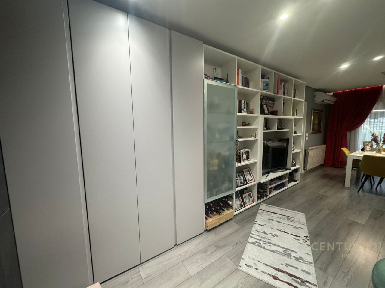 Super Appartamento 2+1+2 in Vendita, vicino all'Edificio Arrow!