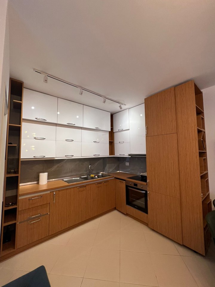 We are selling an apartment 2+1+2 + parking post with a view of the sea in Vlore!