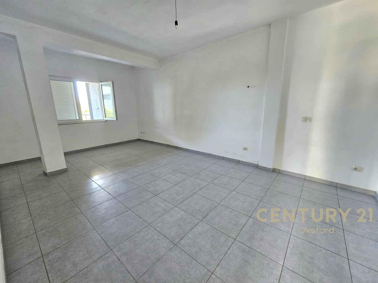 SHESIM VILLETTA 3 PIANI A SUKTH, DURRËS