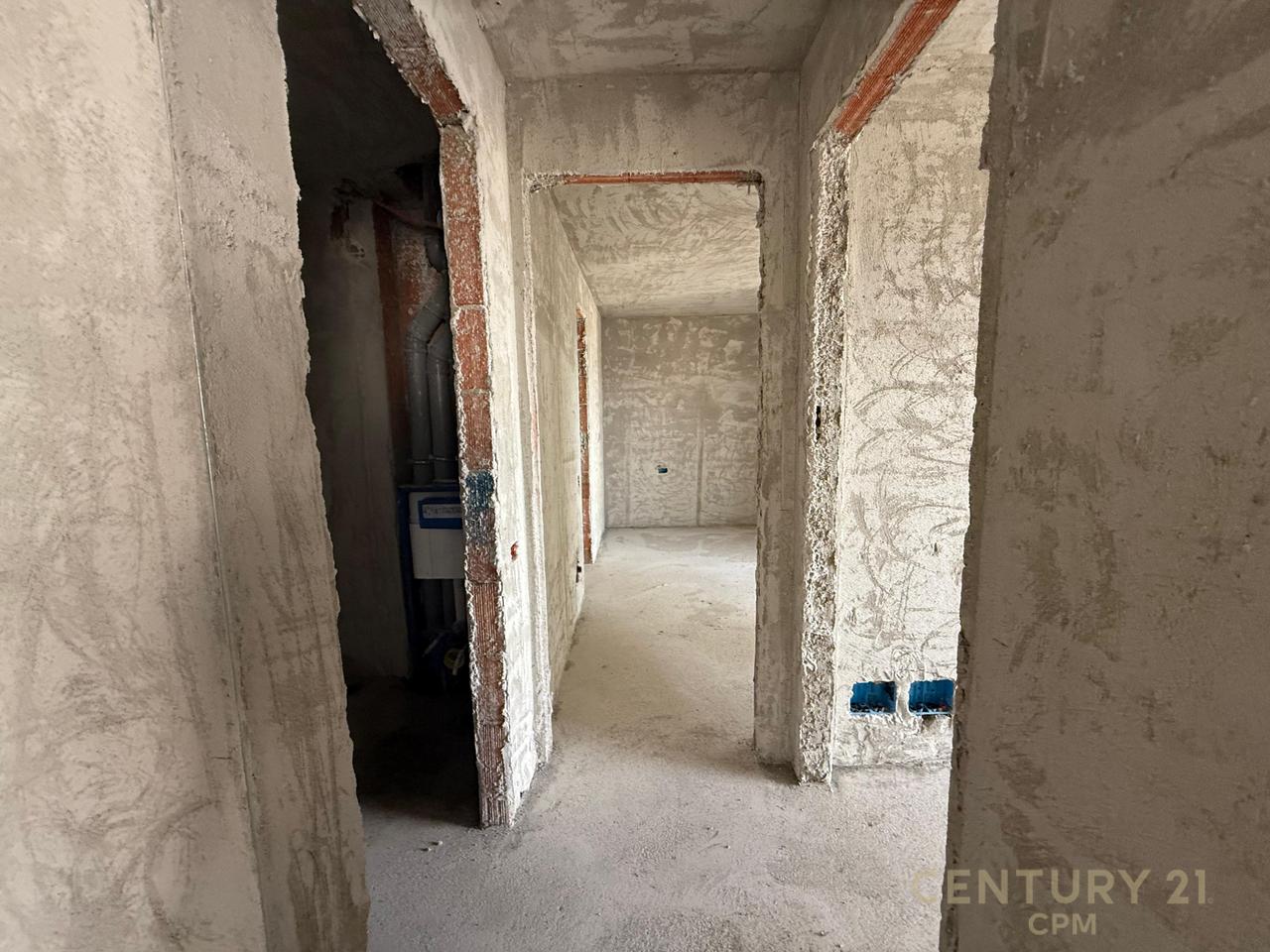 OKAZION!!SHESIM APARTAMENT 2+1+2 TEK LIQENI I THATE