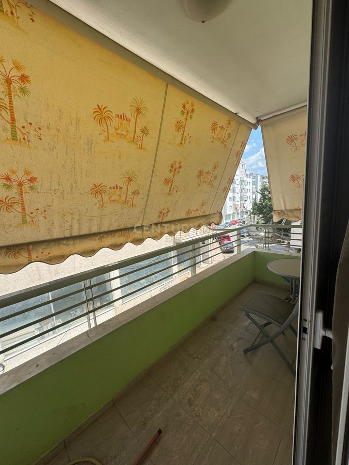 Qira, Apartament 2+1+2 Poste Parkimi, Selite