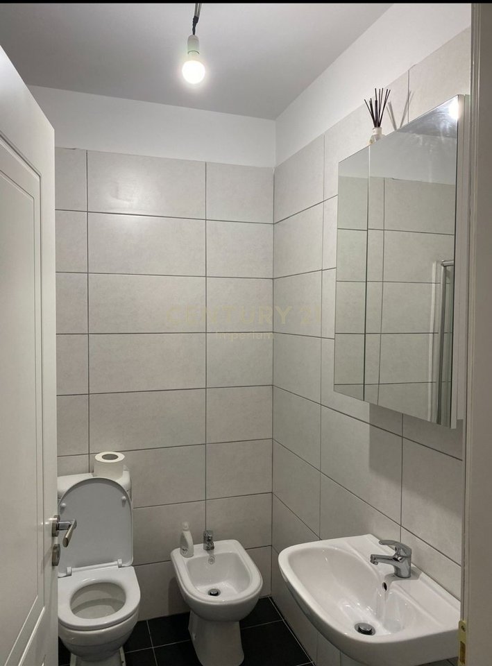 Apartament per shitje 2+1+2 ne Astir