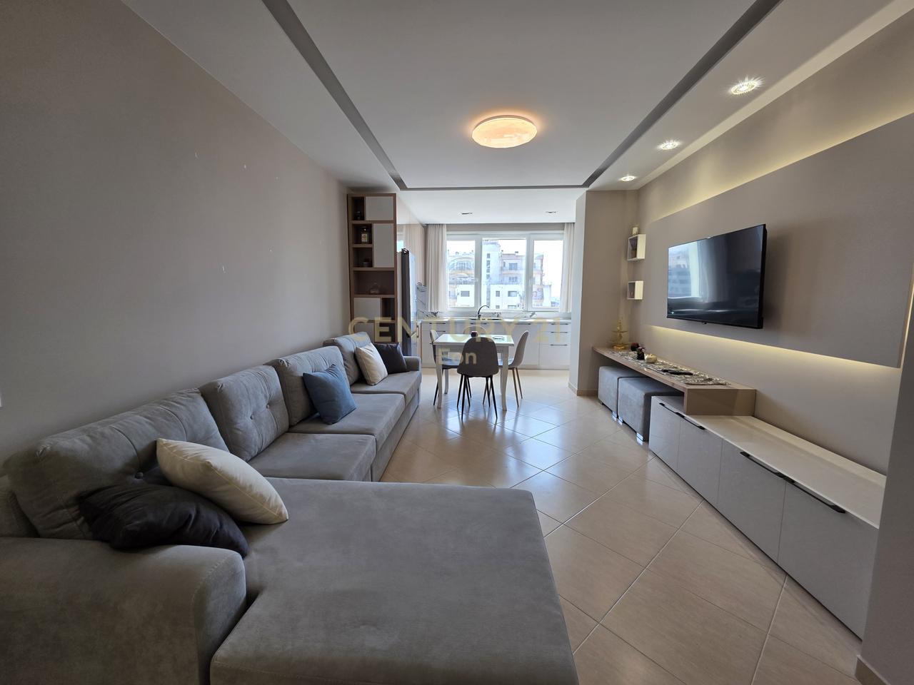 Super Apartment 3+1 in Vollga, Durres!