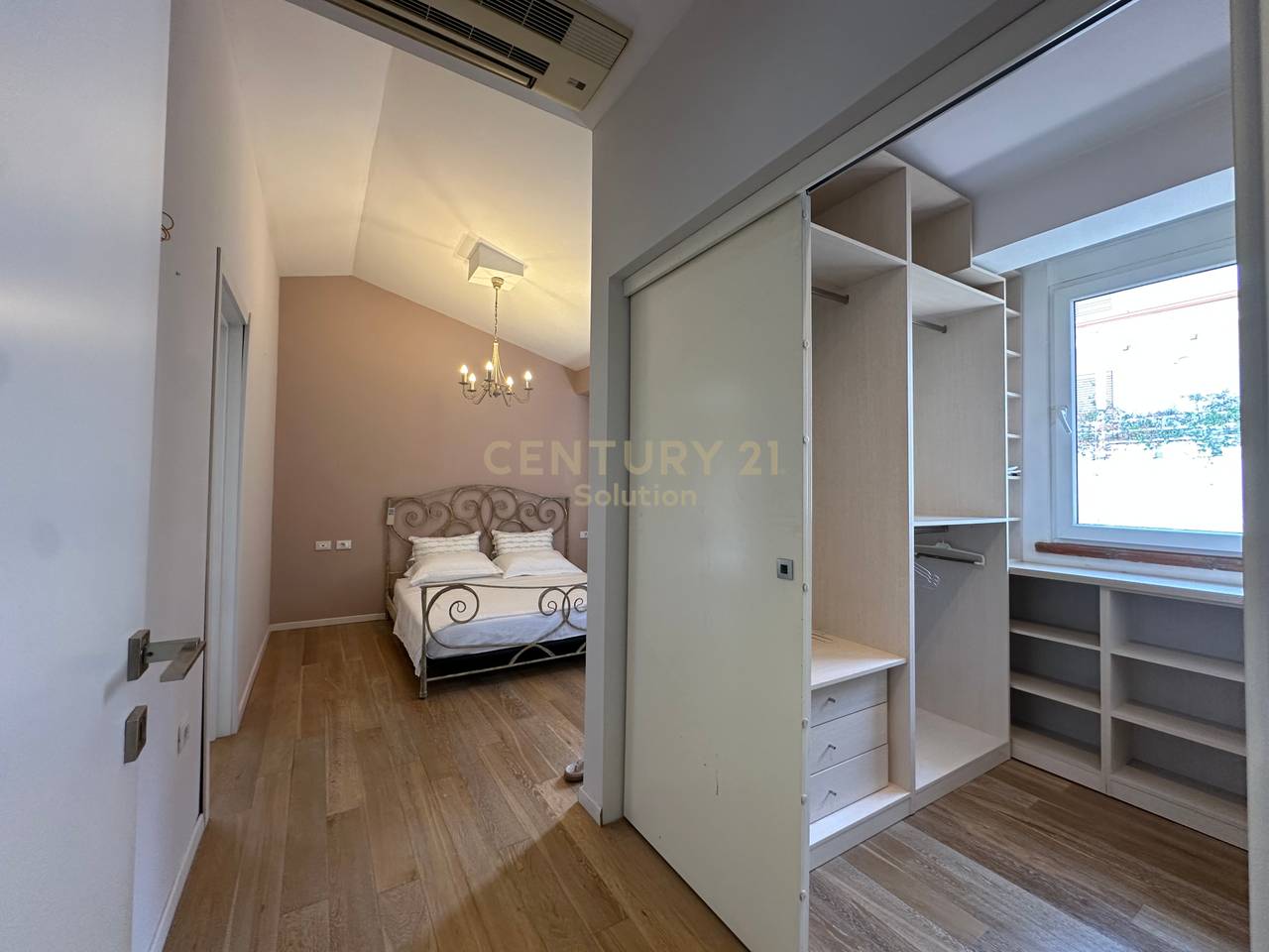 APARTMENT 2+1+2 BATHROOMS FOR RENT AT KODRA E DIELLIT 1 !