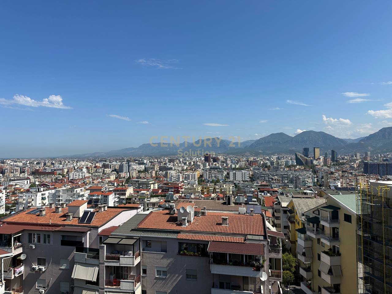APARTMENT 2+1+2 BATHROOMS FOR RENT AT KODRA E DIELLIT 1 !