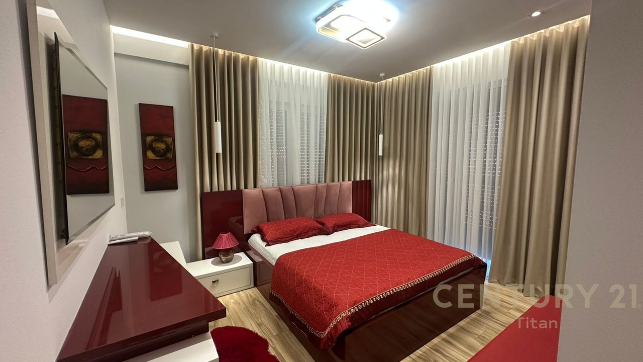 Apartment for rent 2+1+2 in Xhamllik!