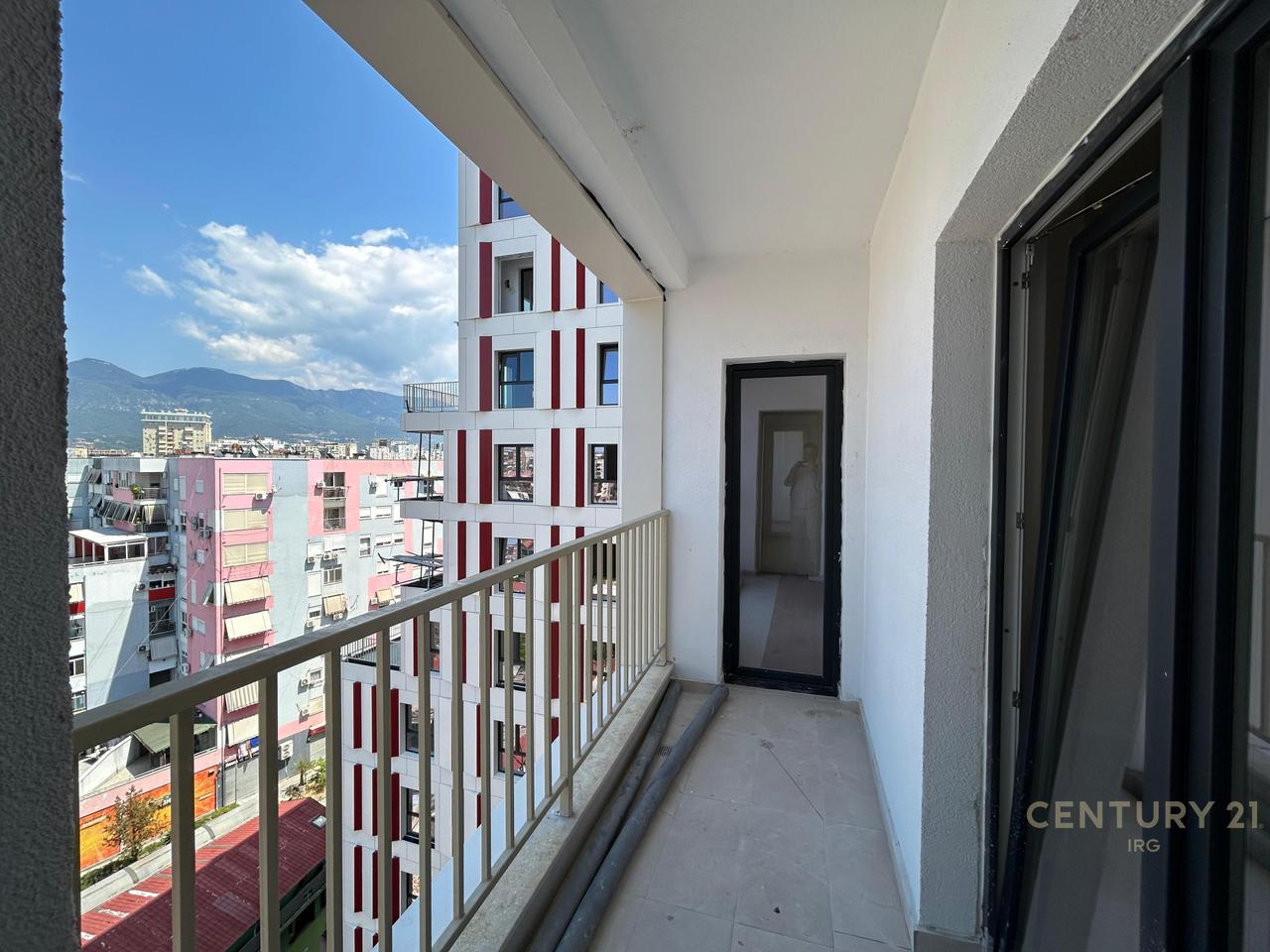 APPARTAMENTO 2+1+2 RESIDENZA SINGOLA BLOCCO S, ZOGU I ZI.
