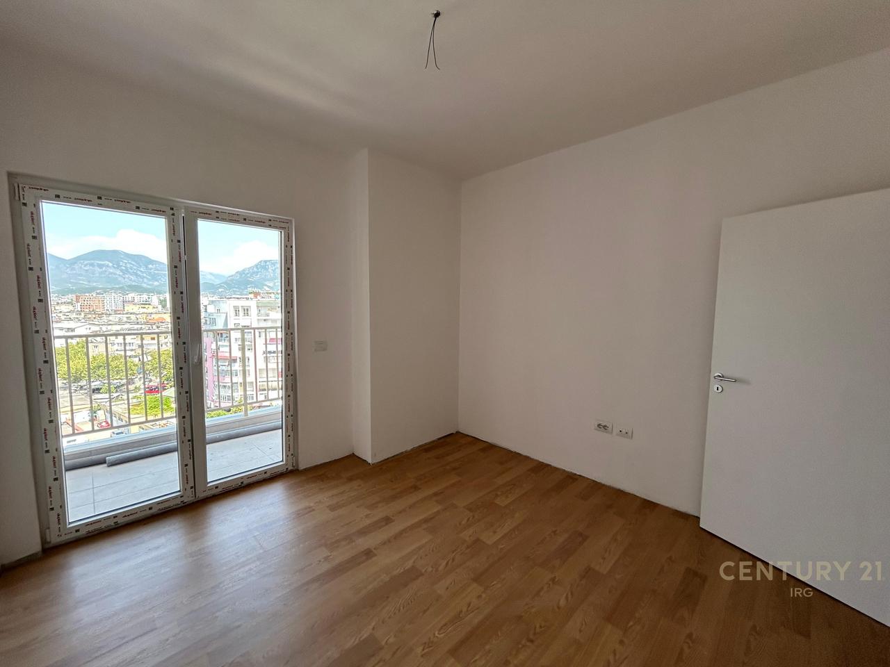 APPARTAMENTO 2+1+2 RESIDENZA SINGOLA BLOCCO S, ZOGU I ZI.