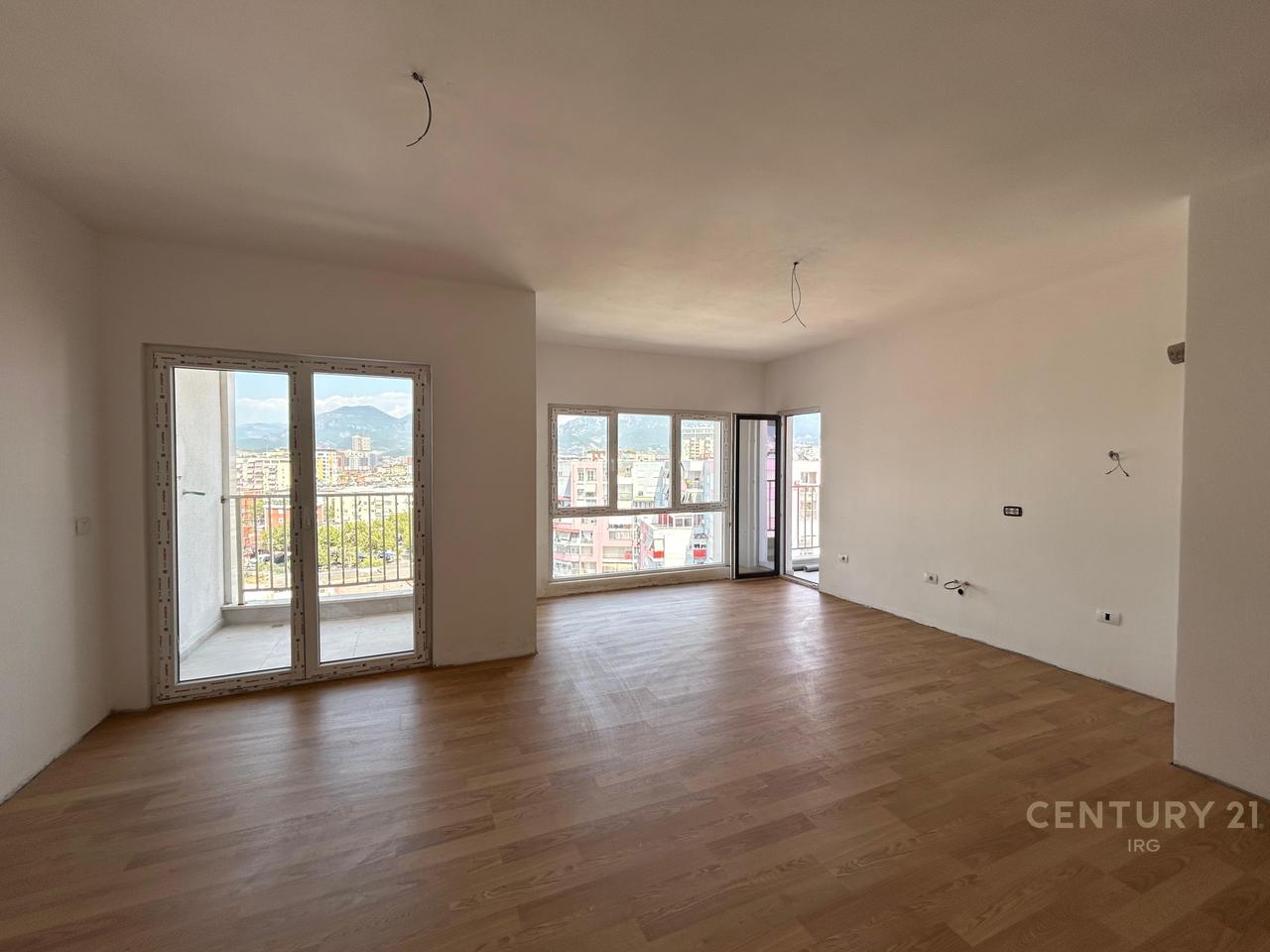APPARTAMENTO 2+1+2 RESIDENZA SINGOLA BLOCCO S, ZOGU I ZI.