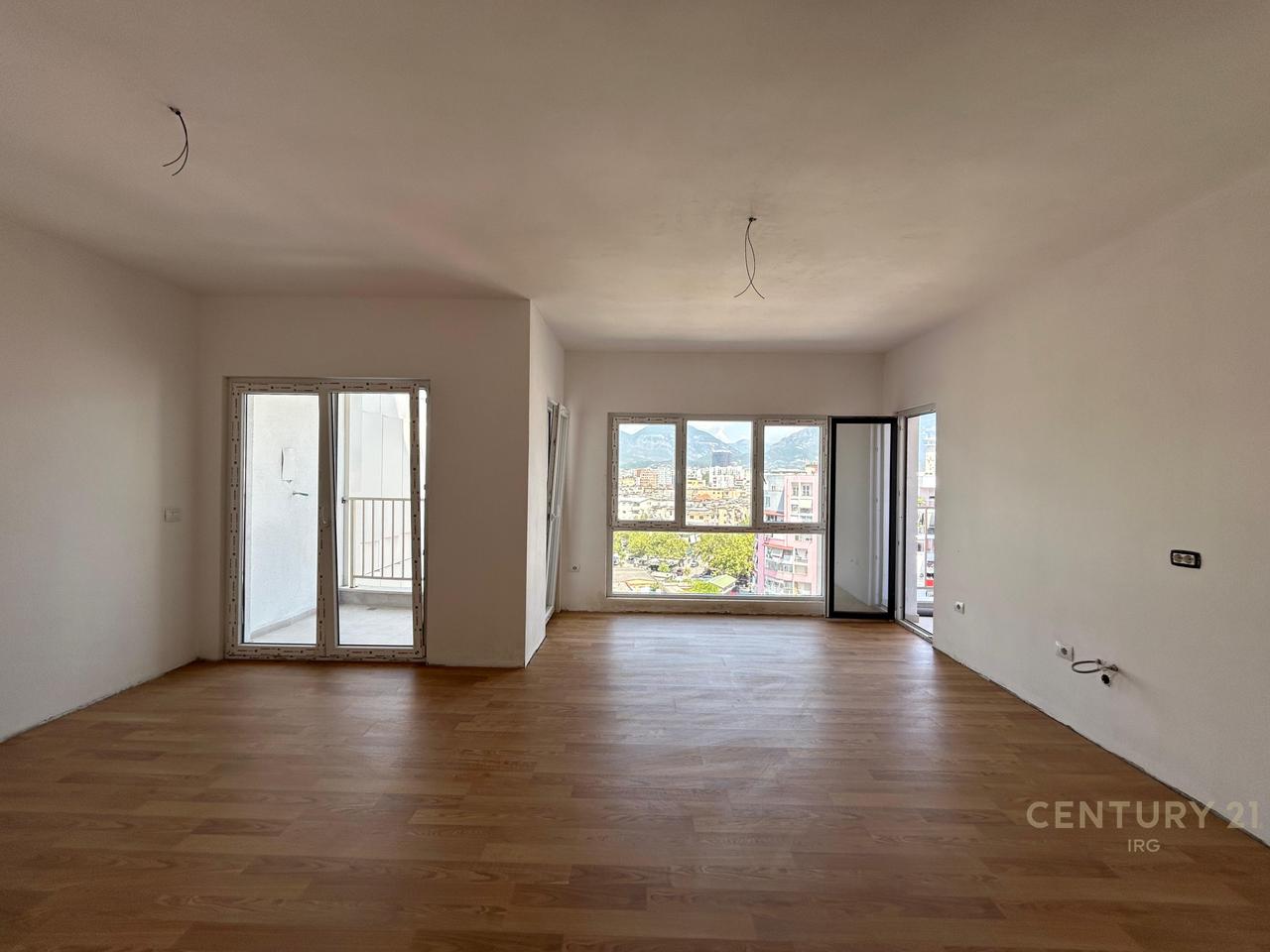 APPARTAMENTO 2+1+2 RESIDENZA SINGOLA BLOCCO S, ZOGU I ZI.