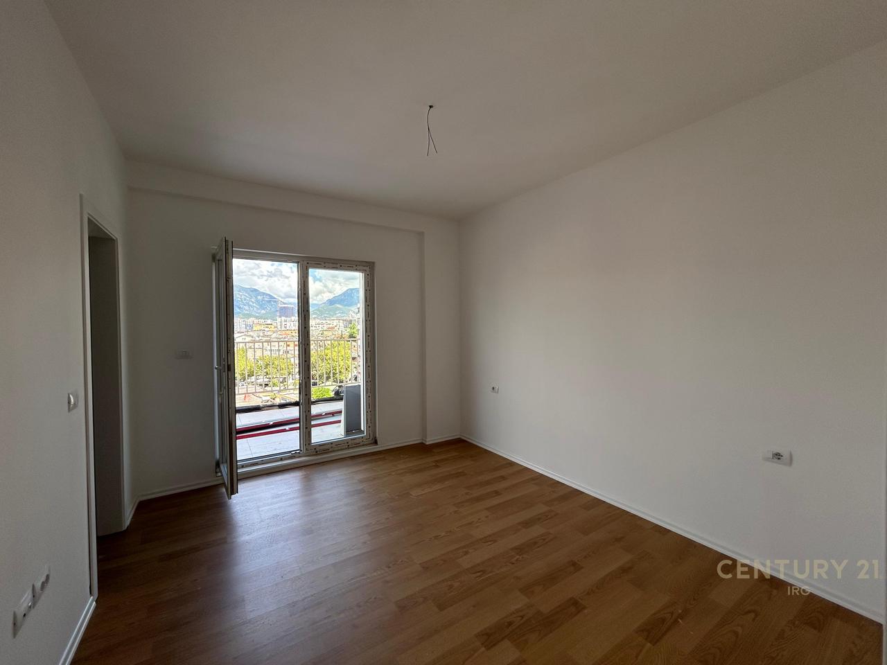 APARTAMENT 2+1+2 ME QERA TEK REZIDENCA "S-BLOCK LIVING" , ZOGU I ZI TIRANE.