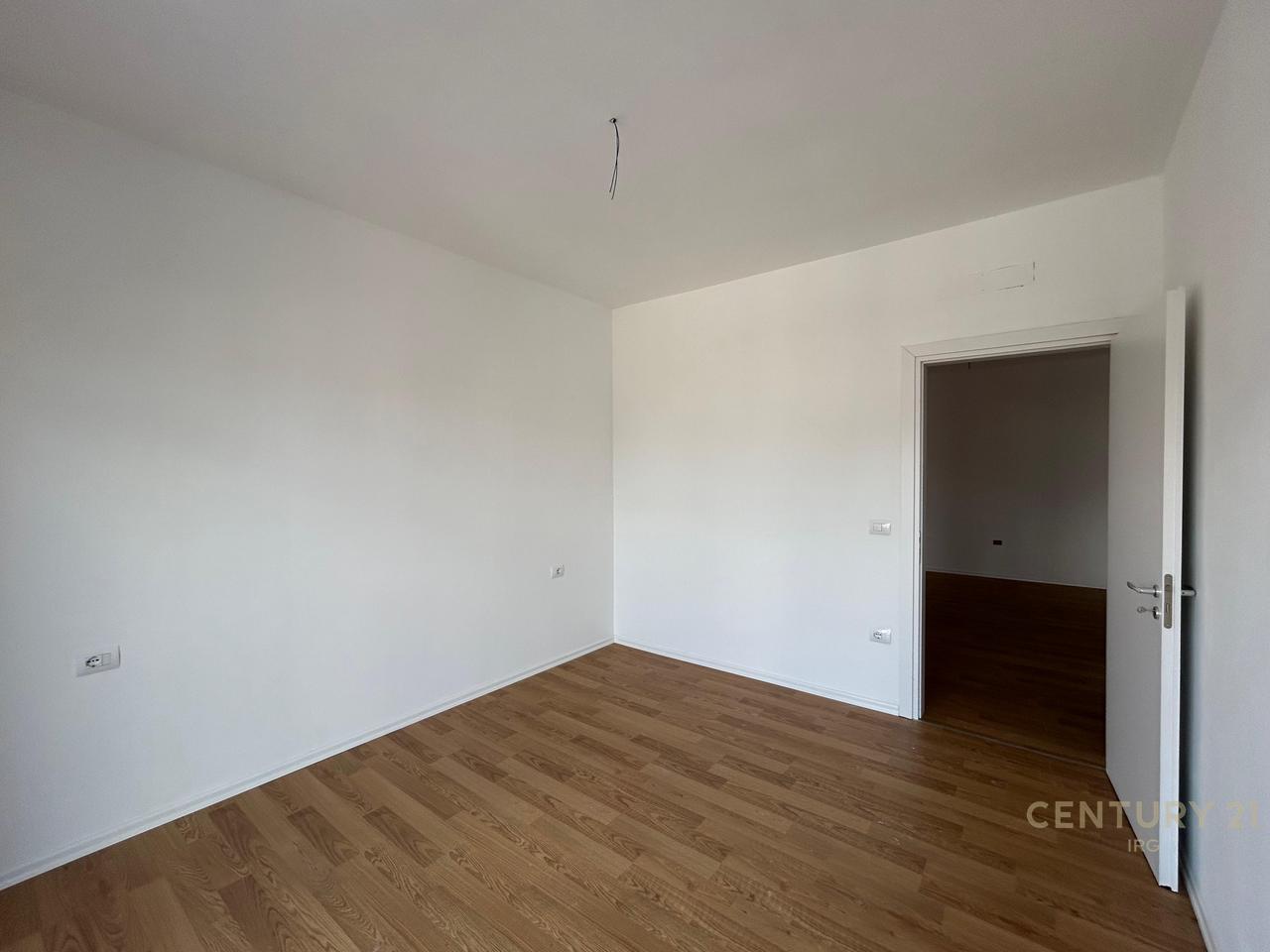 APARTAMENT 2+1+2 ME QERA TEK REZIDENCA "S-BLOCK LIVING" , ZOGU I ZI TIRANE.