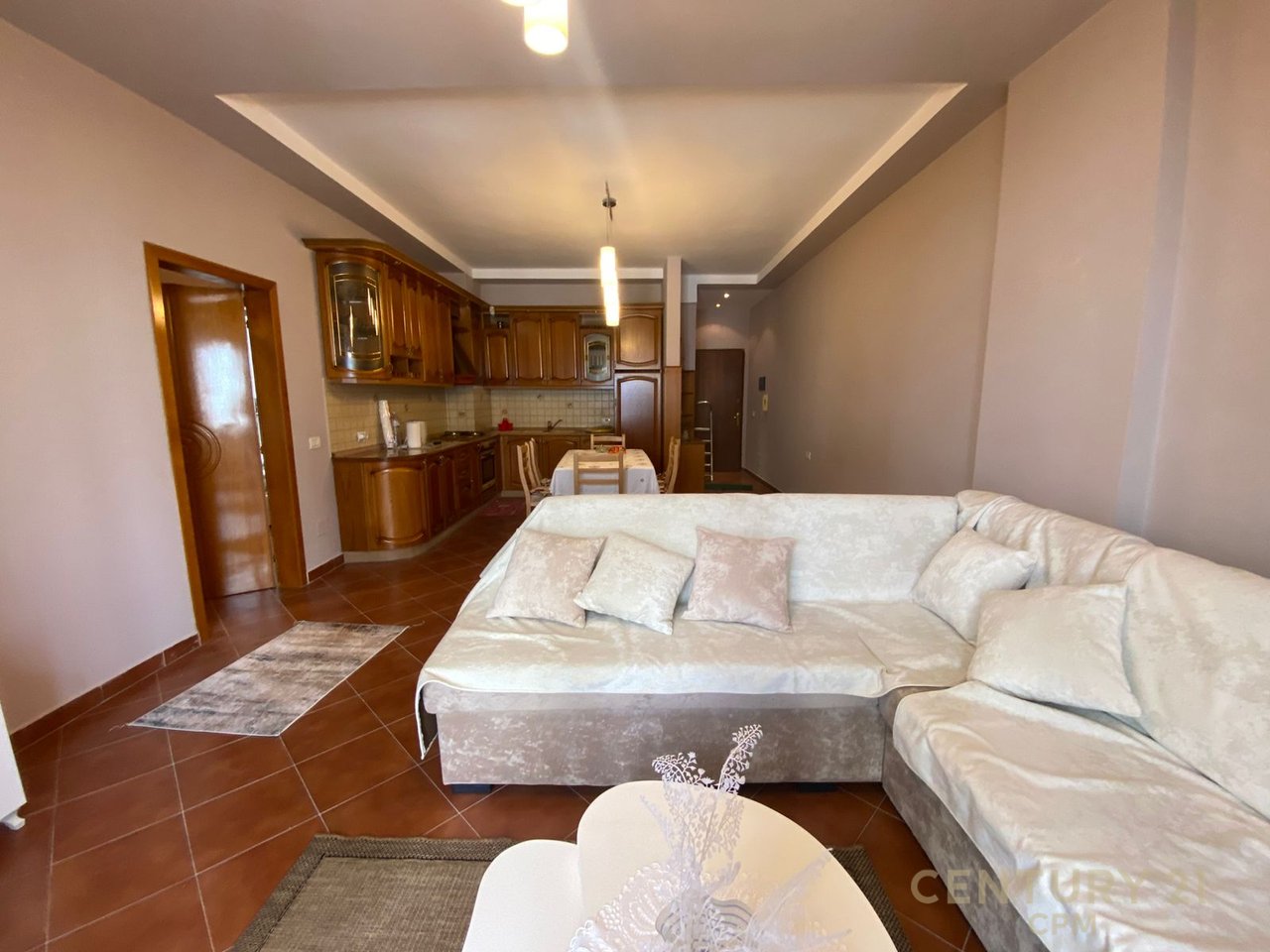 NE KOMUNEN E PARISIT JAPIM APARTAMENT 2+1+PARKIM