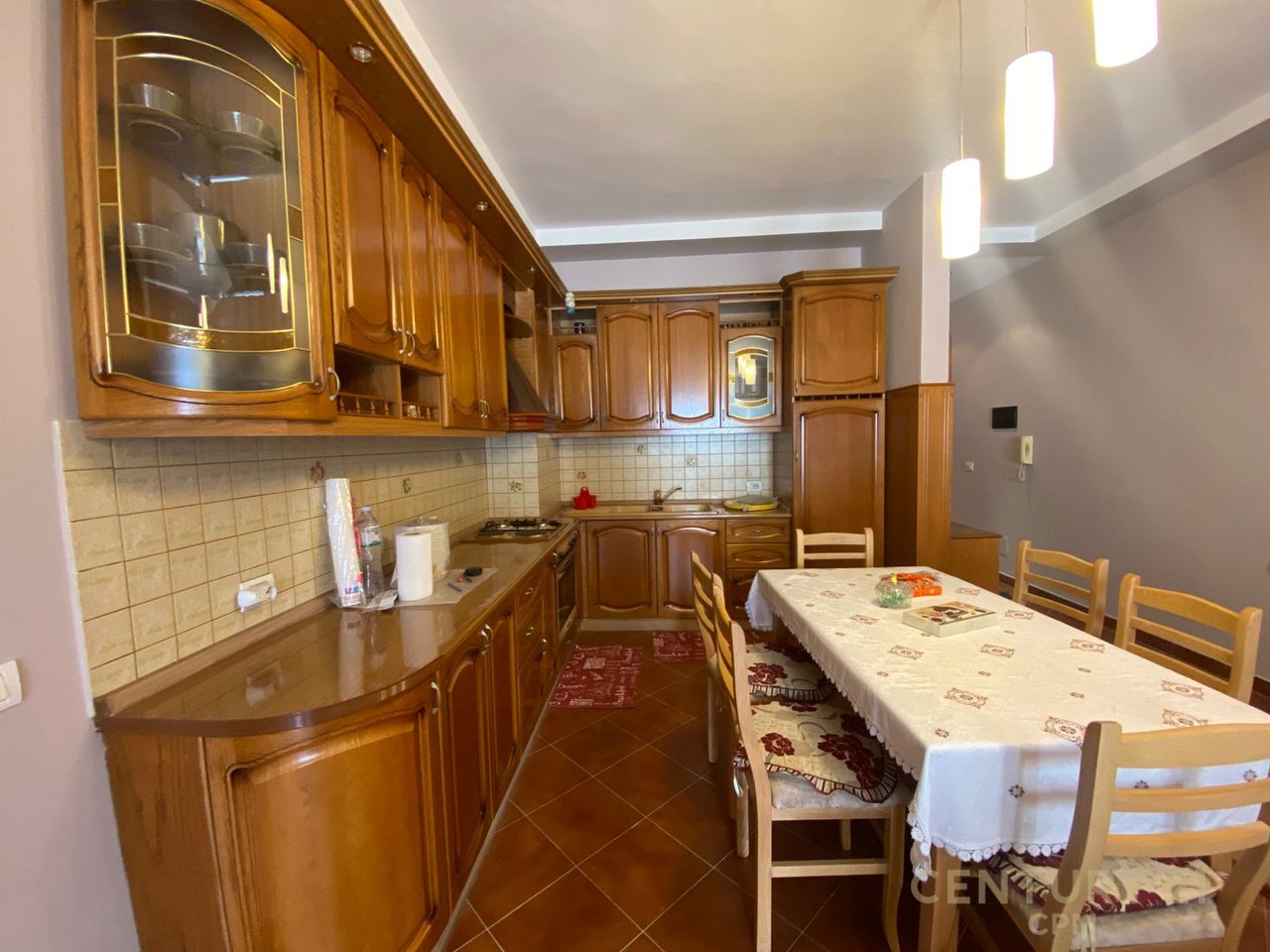 NE KOMUNEN E PARISIT JAPIM APARTAMENT 2+1+PARKIM