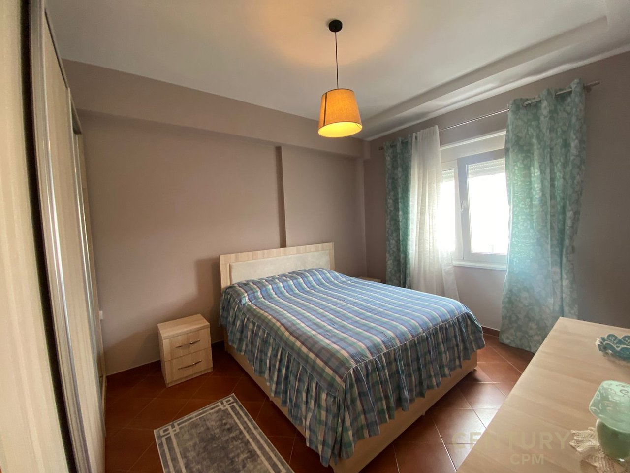 NE KOMUNEN E PARISIT JAPIM APARTAMENT 2+1+PARKIM