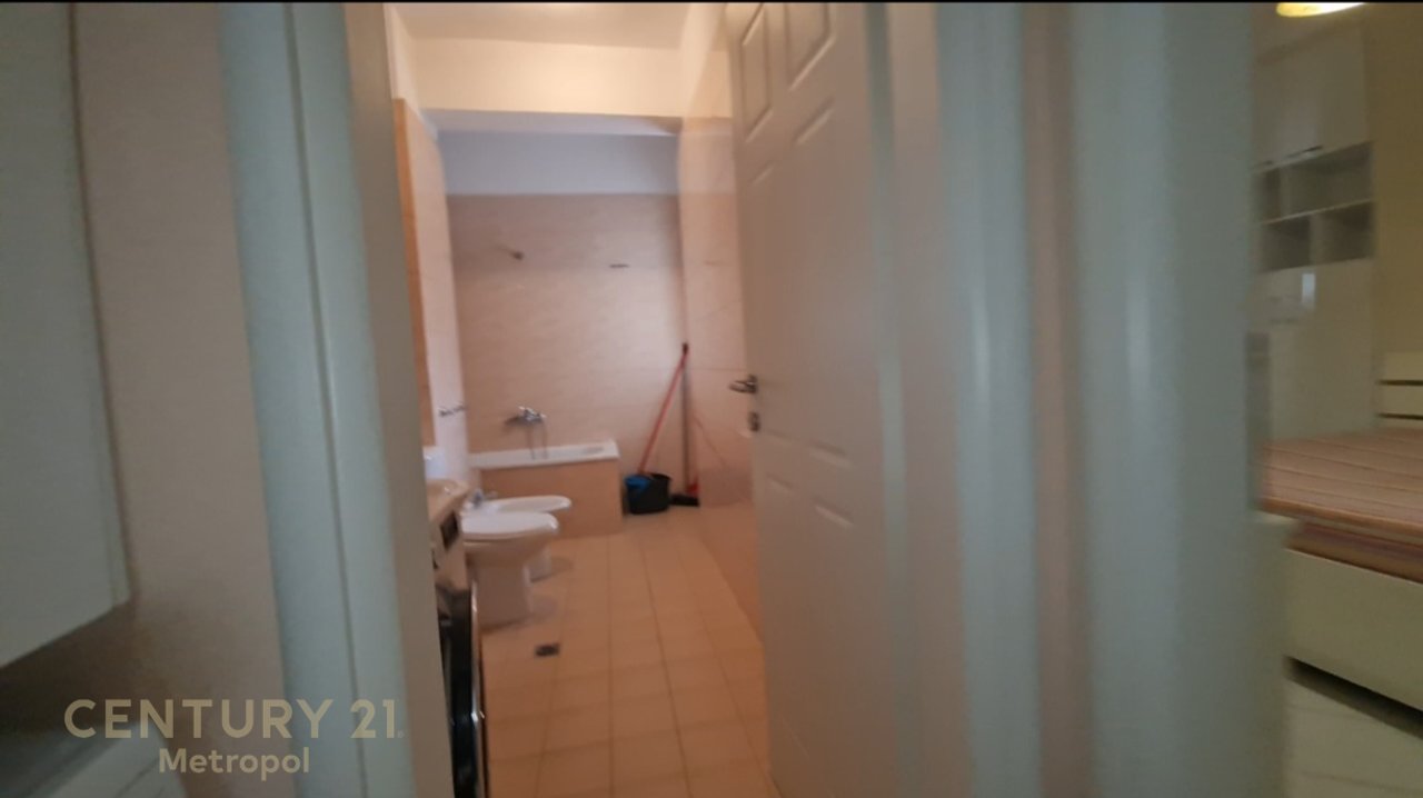 APARTMENT 2+1 FOR RENT ON BRIGADA 8 STREET - FORMER BLOCK!