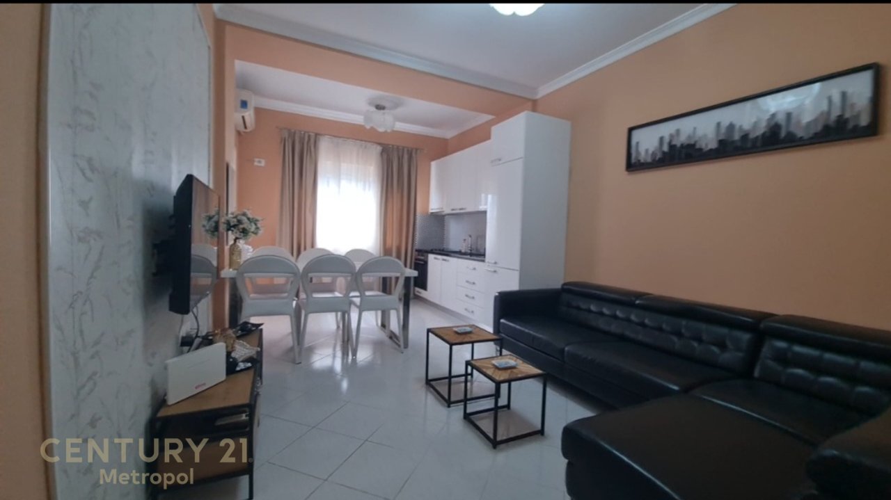 APARTMENT 2+1 FOR RENT ON BRIGADA 8 STREET - FORMER BLOCK!