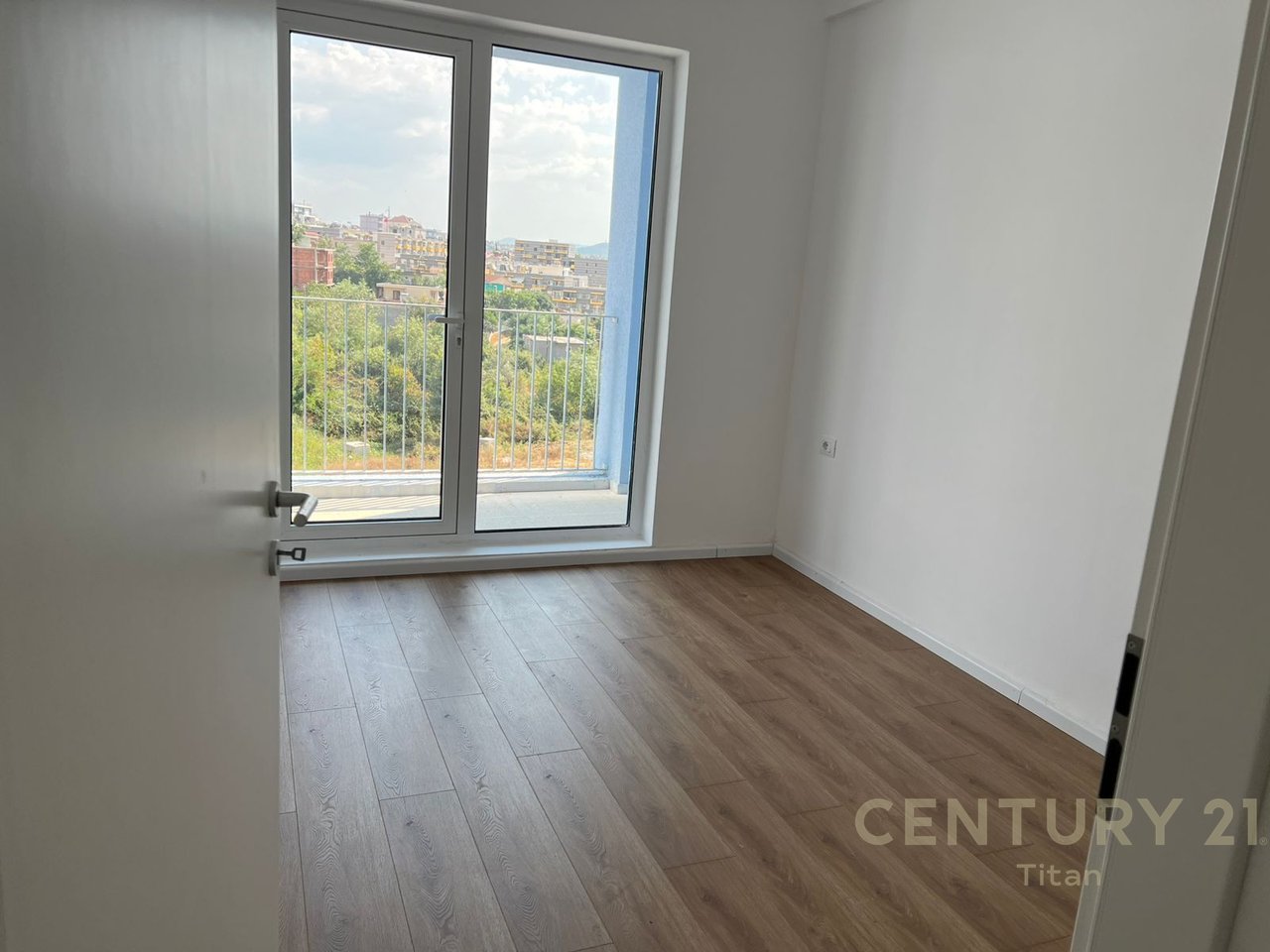 Apartment 1+1 for sale, in the OxA residence, Fresk!