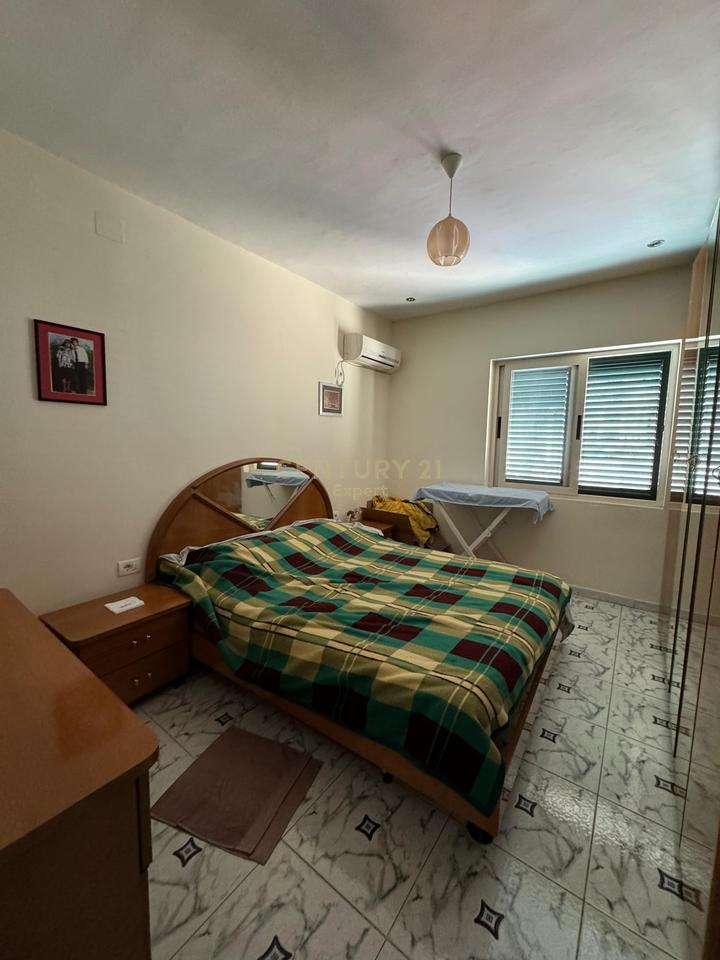 SHITET APARTAMENT 2+1 NE RRUGEN FORTUZI