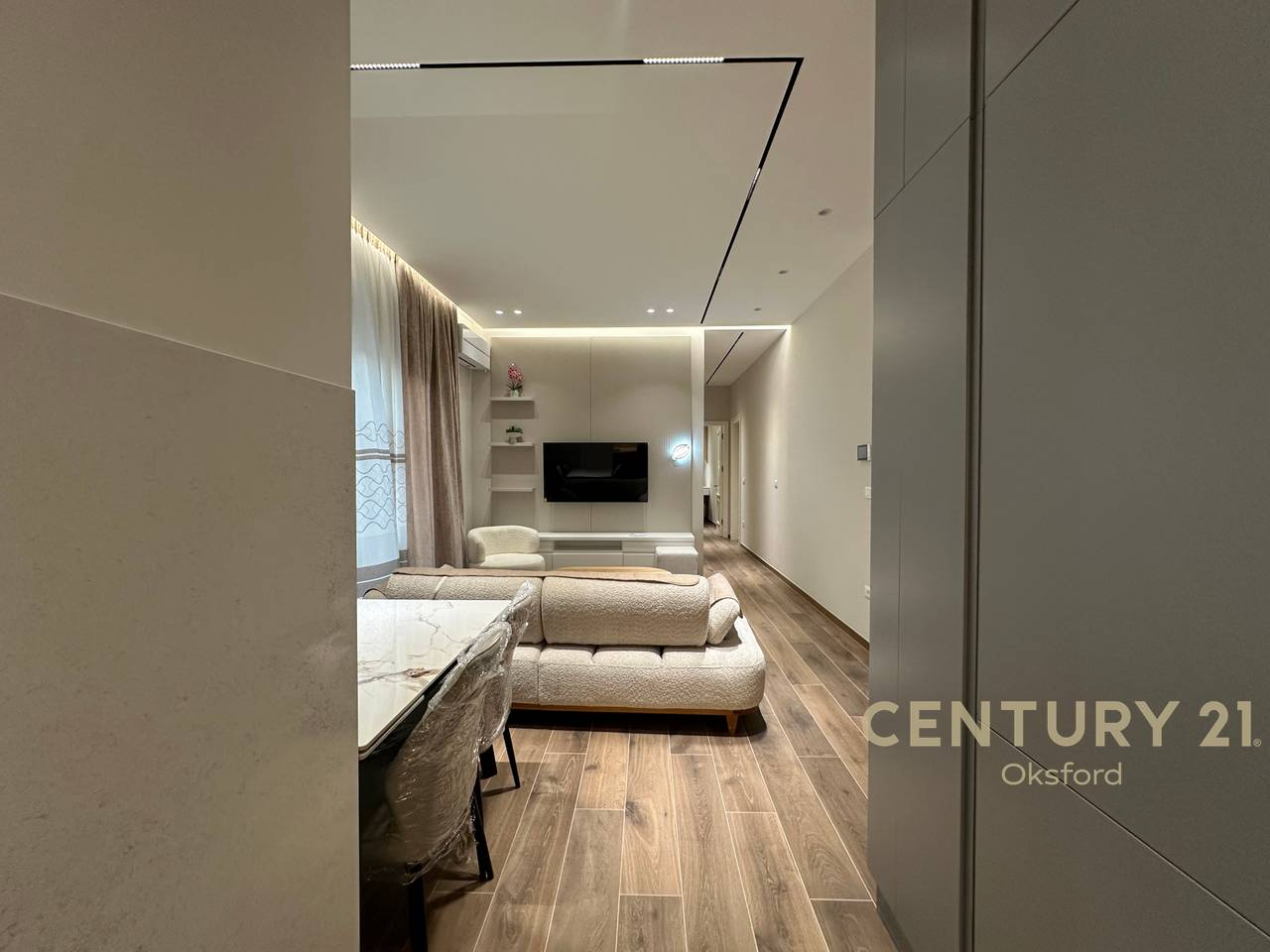 Modern Apartment 2+1+Veranda+Parking Spot for Rent, in Deliorgji Complex!