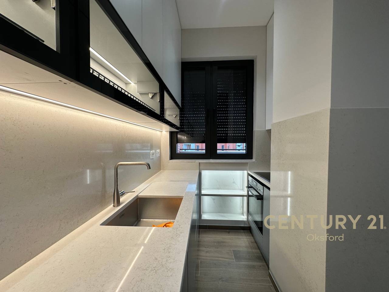 Modern Apartment 2+1+Veranda+Parking Spot for Rent, in Deliorgji Complex!