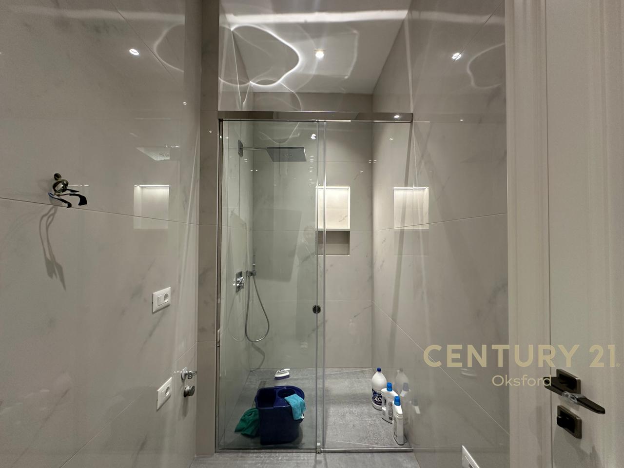 Modern Apartment 2+1+Veranda+Parking Spot for Rent, in Deliorgji Complex!