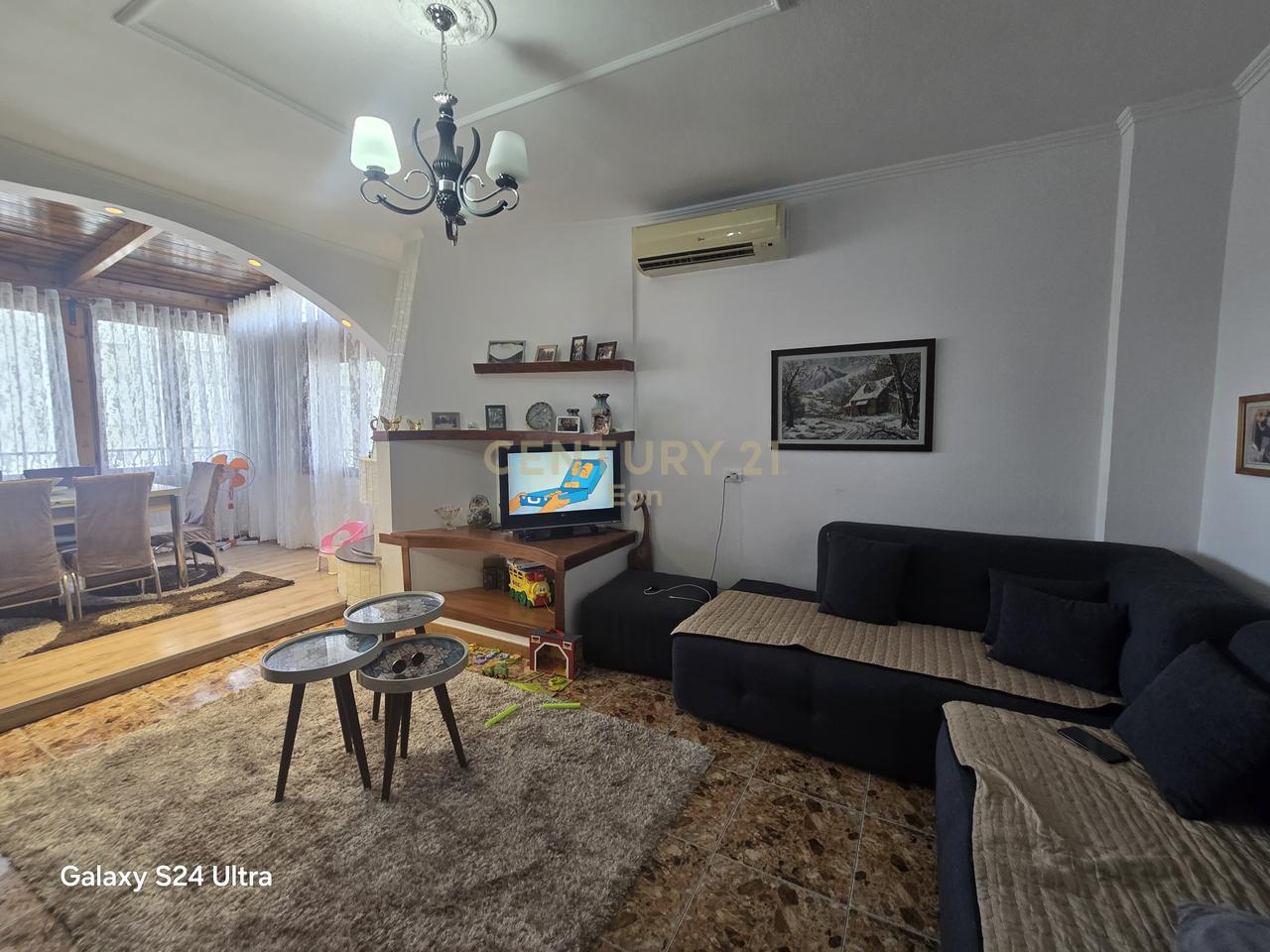 Apartament 2+1 me Verandë në Shitje në Durrës !