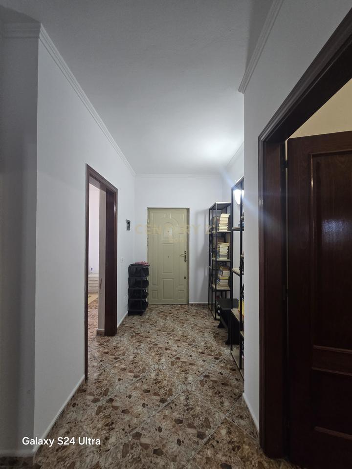 Apartament 2+1 me Verandë në Shitje në Durrës !