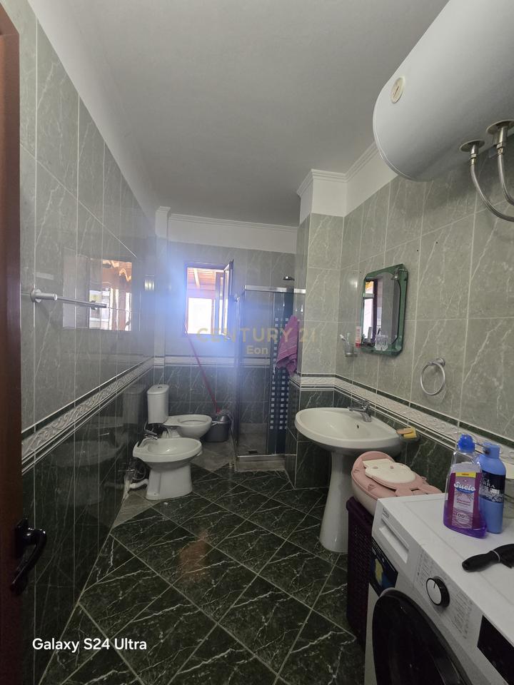 Apartament 2+1 me Verandë në Shitje në Durrës !