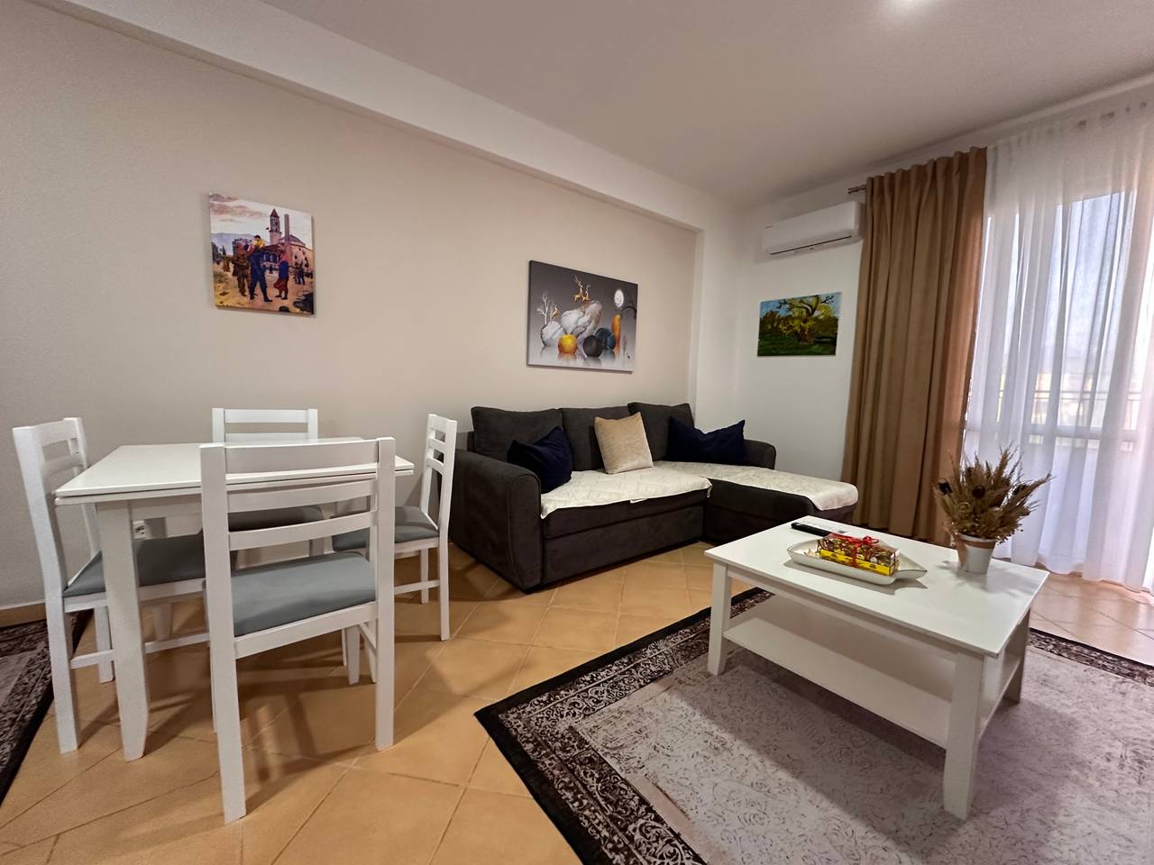 2+1 APARTMENT FOR RENT IN THE MUNICIPALITY OF PARIS NEAR KOSOVAREV STREET!
