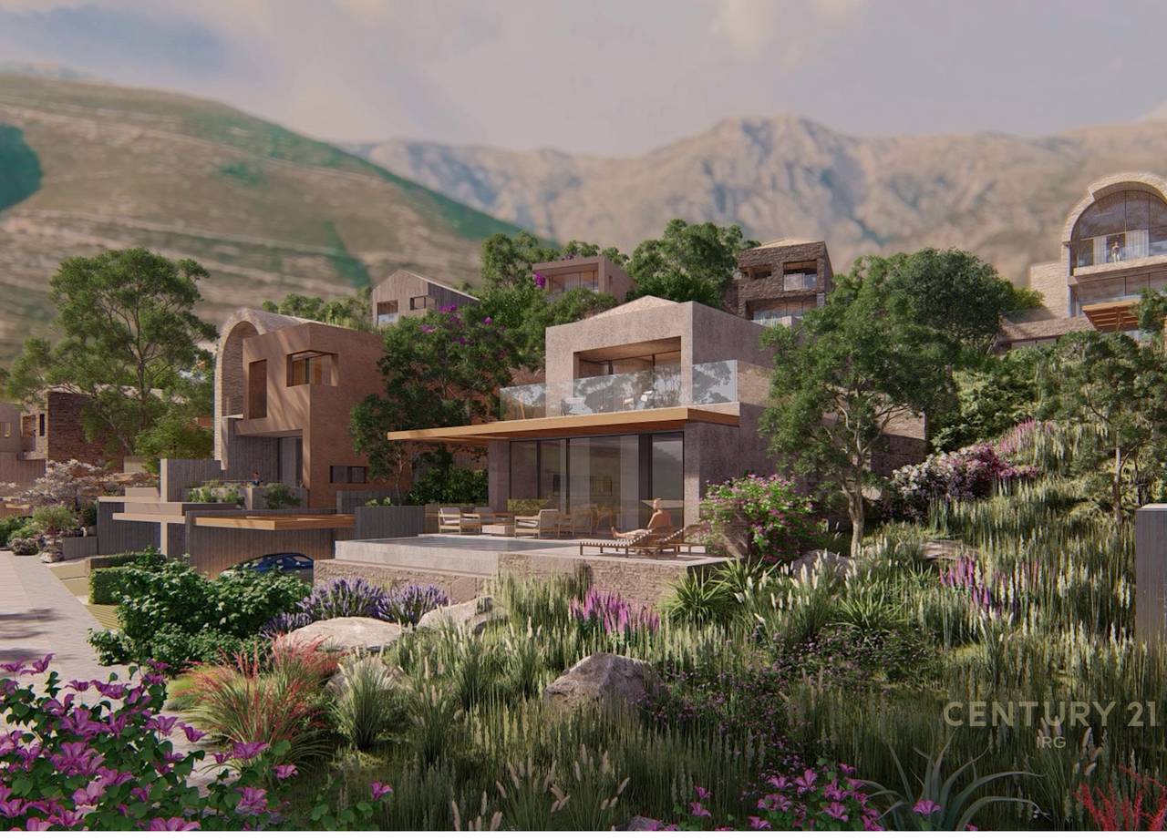 Shitet Apartament Studio me Verande dhe Post Parkimi ne Green Coast Village!