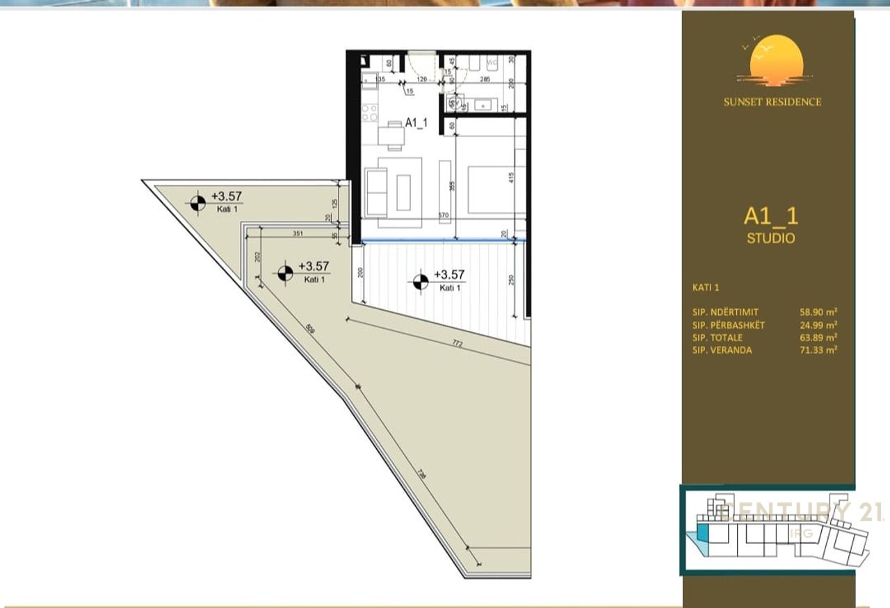 Shitet Apartament Studio me Verande dhe Post Parkimi ne Green Coast Village!