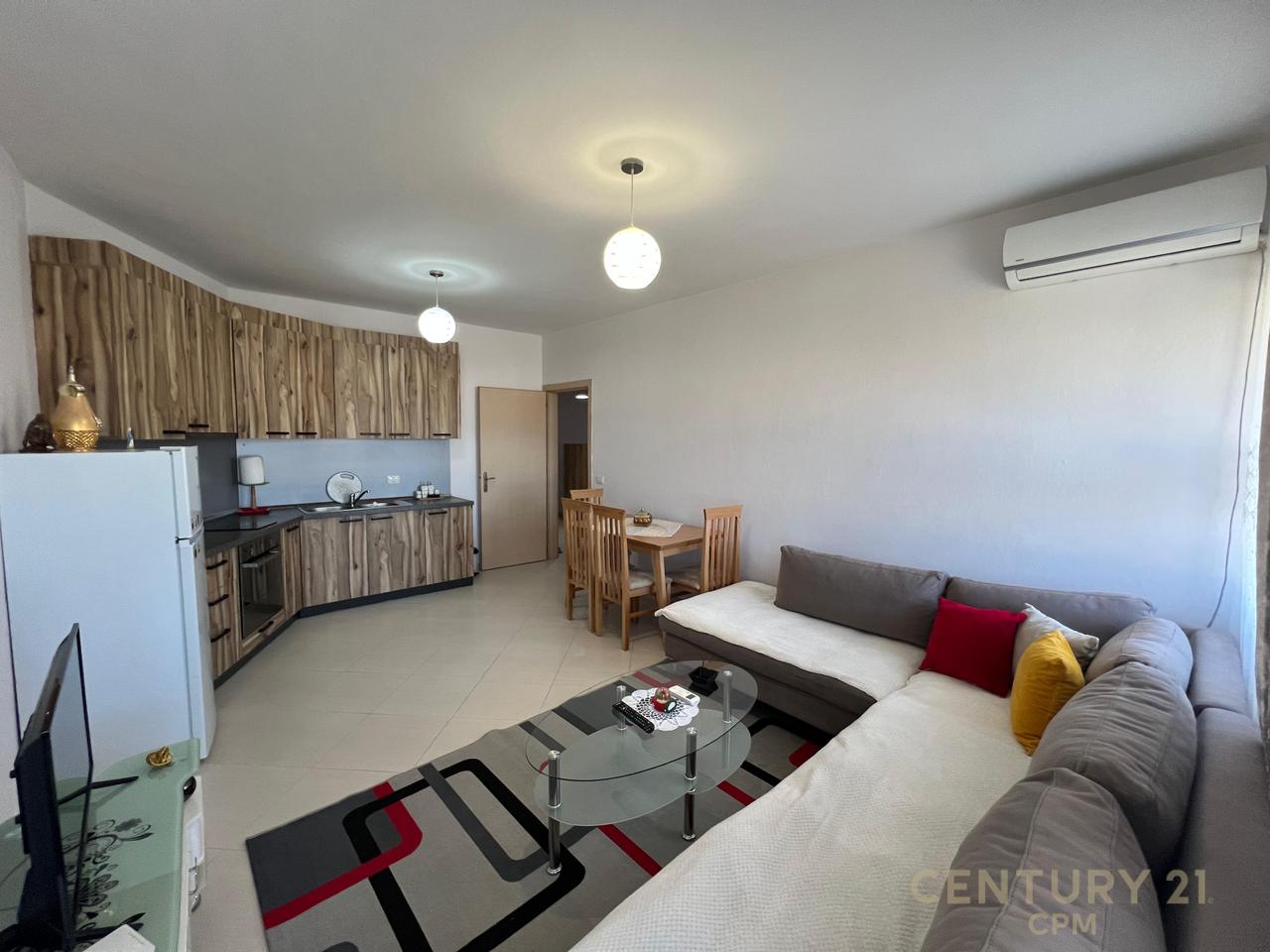 1+1 apartment for rent on Migjeni Boulevard, Astir!