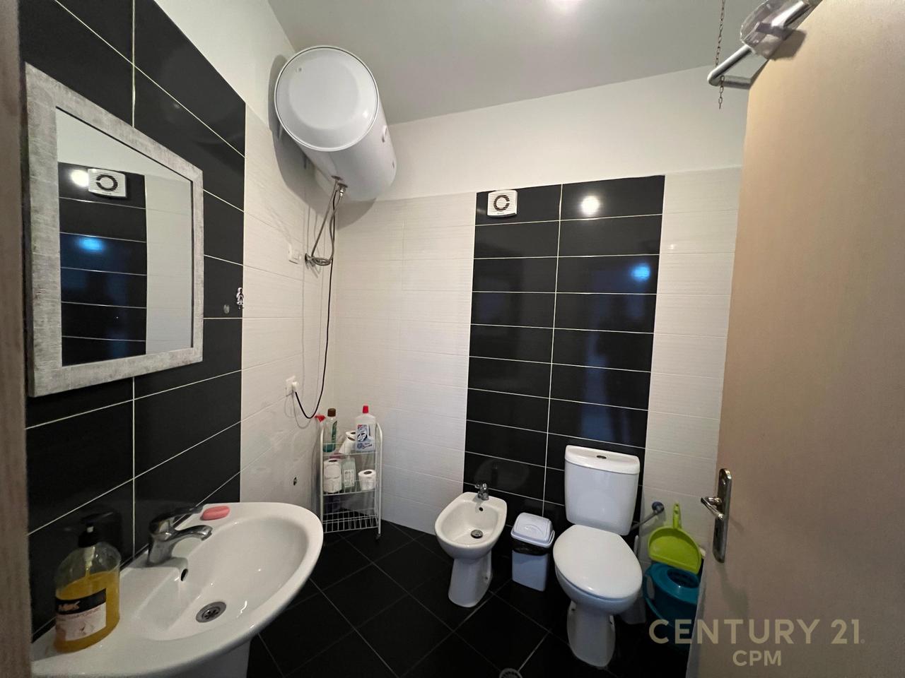 1+1 apartment for rent on Migjeni Boulevard, Astir!