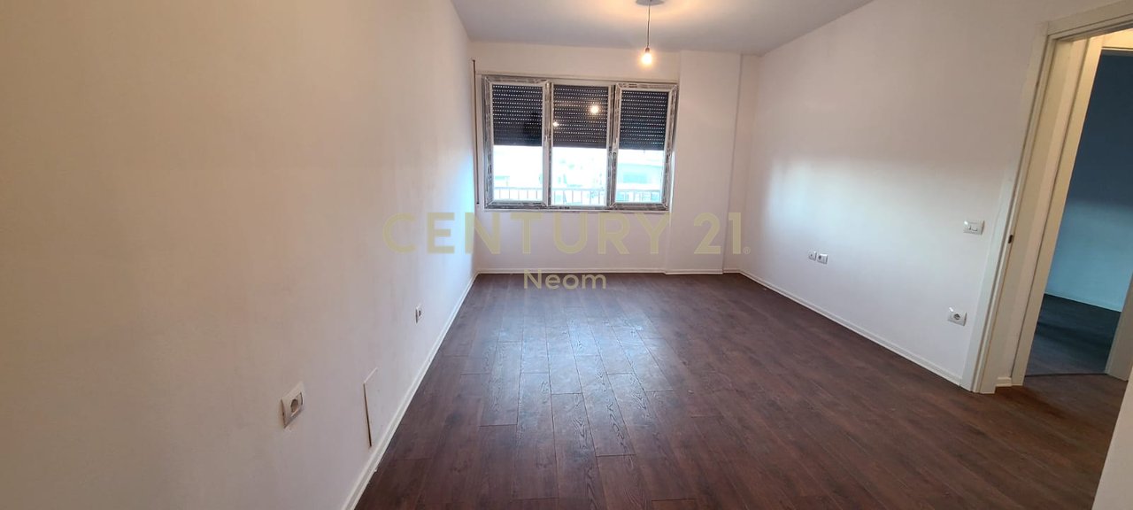 office space for rent near the new market.