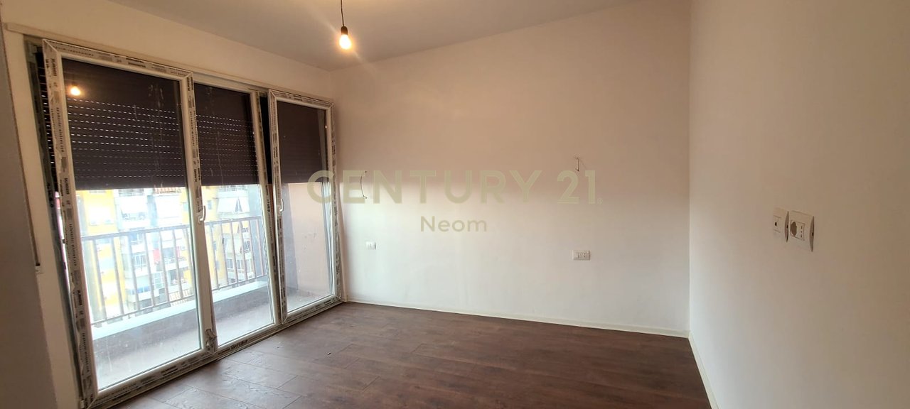 office space for rent near the new market.