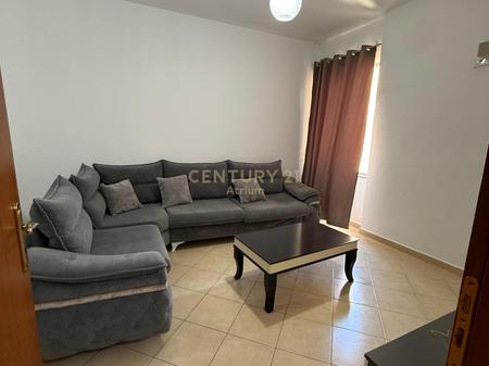 Apartament 1+1 per shitje ne hyrje te Astirit