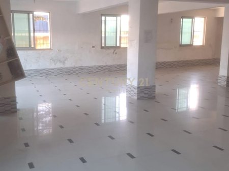 Magazzino in affitto a Shkozet