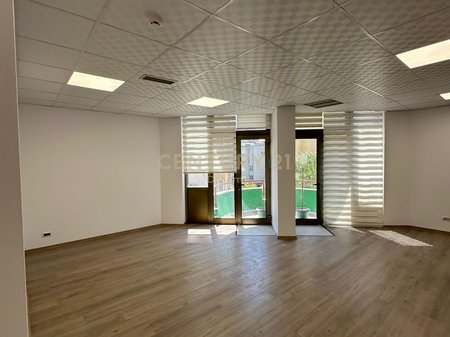 ROOM FOR RENT NEAR WILSON SQUARE!