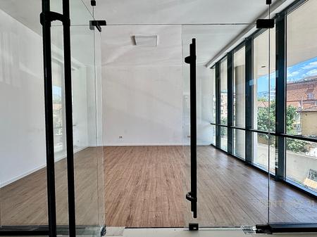 Spazio ufficio in affitto presso Residenca Mine Peza!
