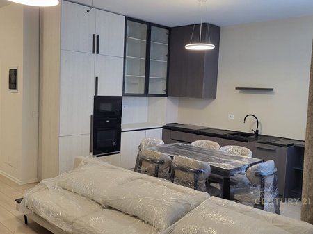 2+1 apartment for rent at River Residence with parking space!