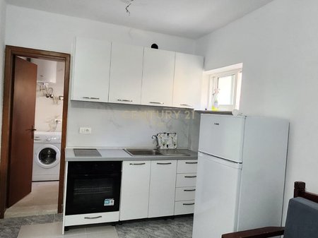 2+1 Apartment for Rent in Neighborhood 6 Near Eftali Koci School