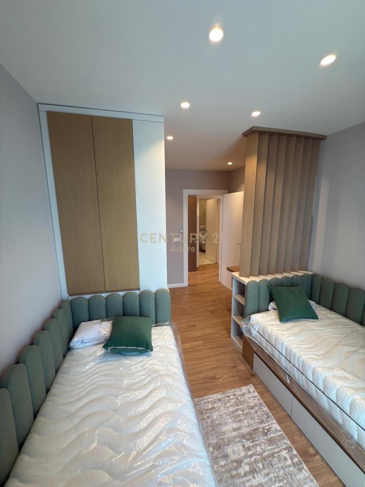 Apartament 2+1+Post Parkimi per Qira tek Liqeni i Tiranes!