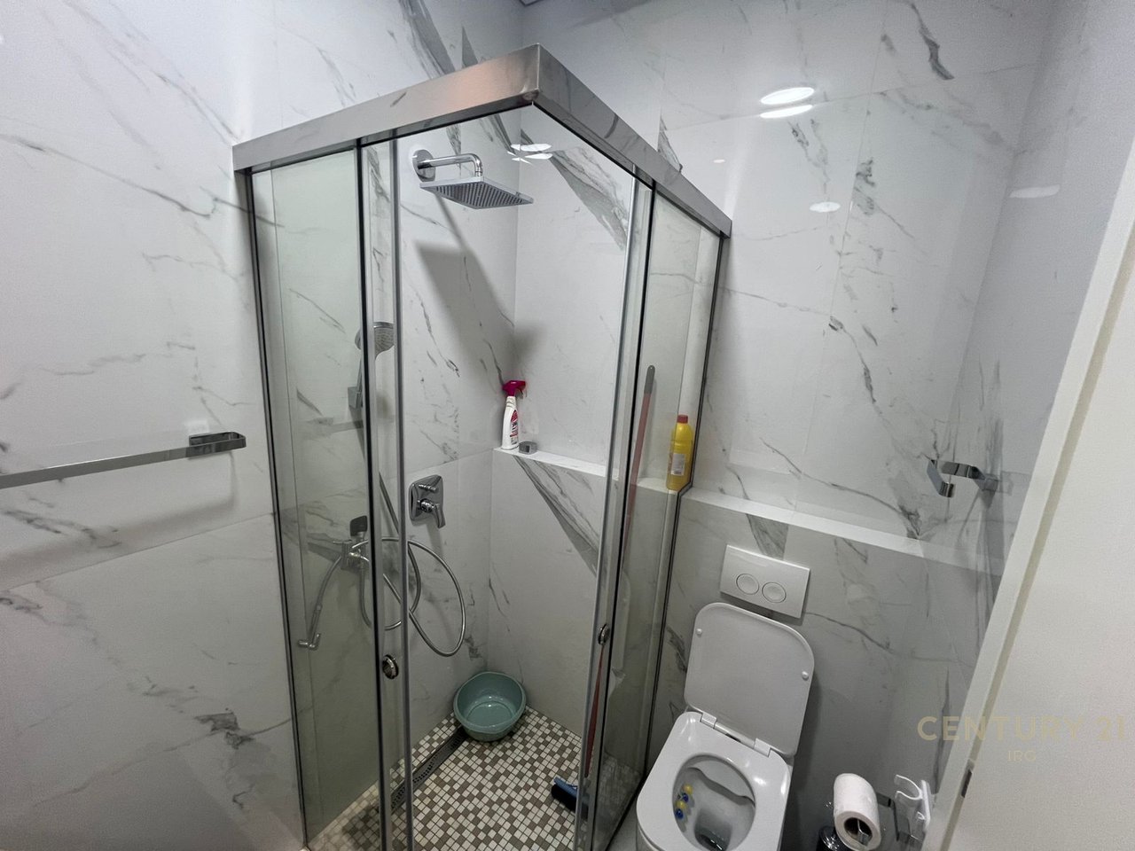 Modern 2+1 apartment with parking space in Delijorgji, for rent