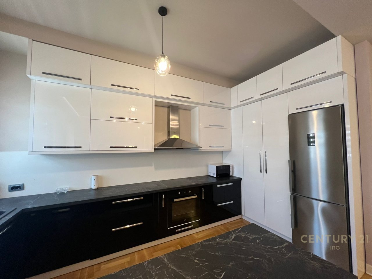 Modern 2+1 apartment with parking space in Delijorgji, for rent