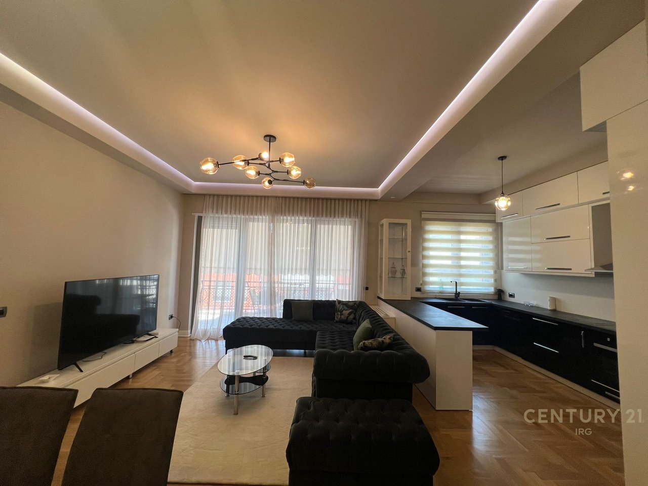 Modern 2+1 apartment with parking space in Delijorgji, for rent