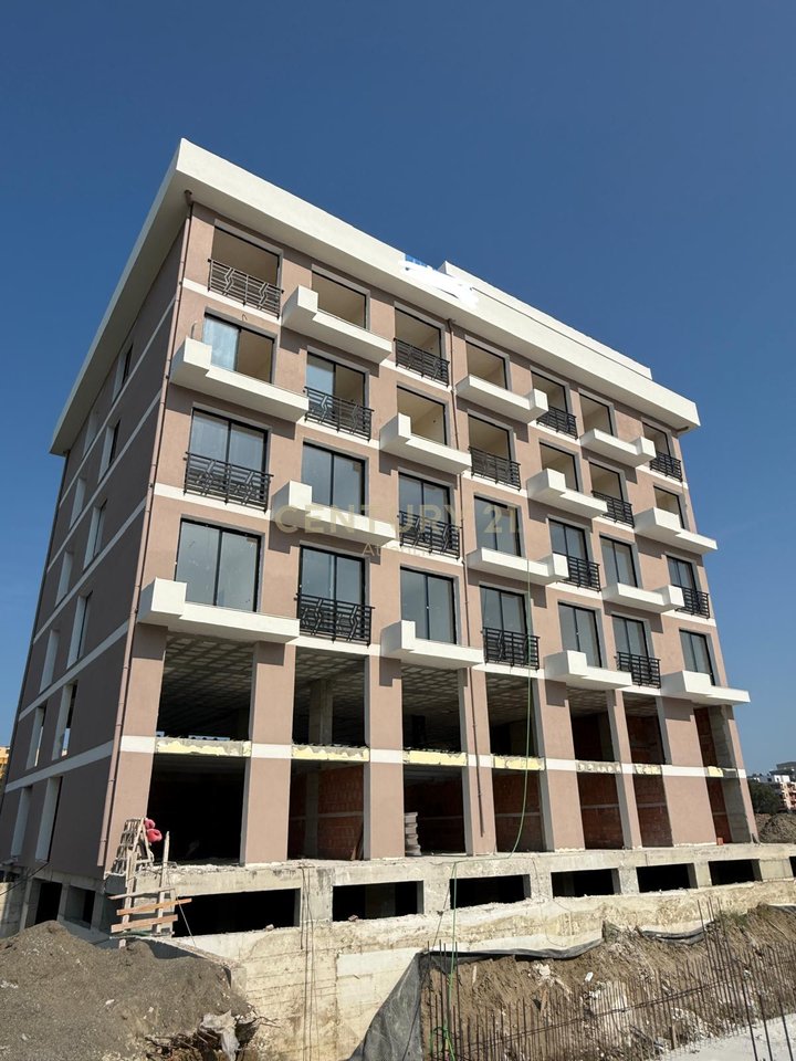 Duplex 1+1 Për Shitje në Mali i Robit, Durrës