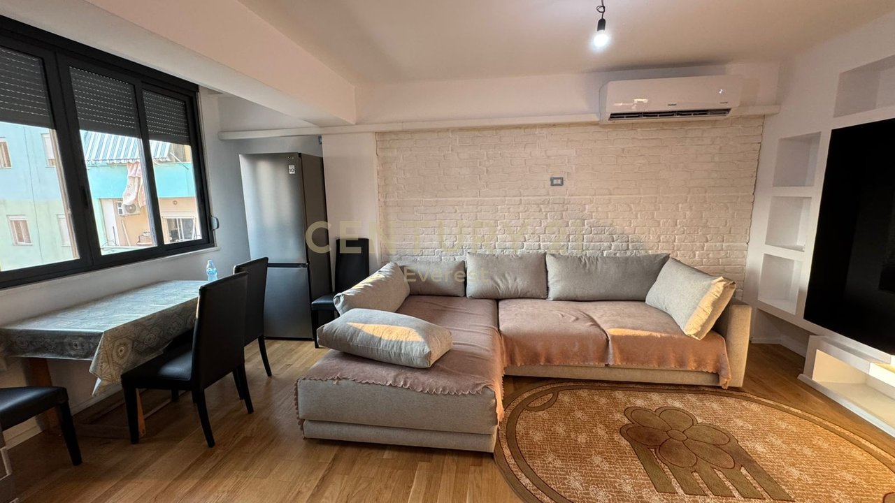 MUSEUM, RENTING 2+1 APARTMENT