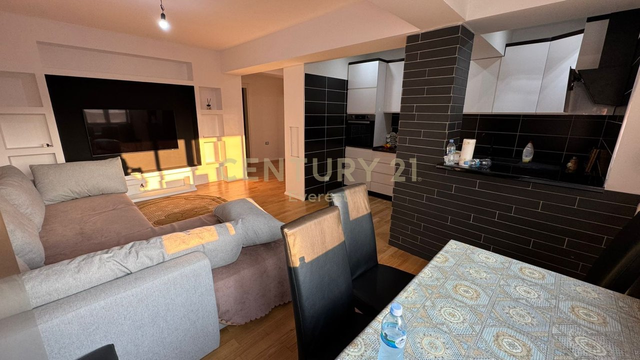 MUSEUM, RENTING 2+1 APARTMENT